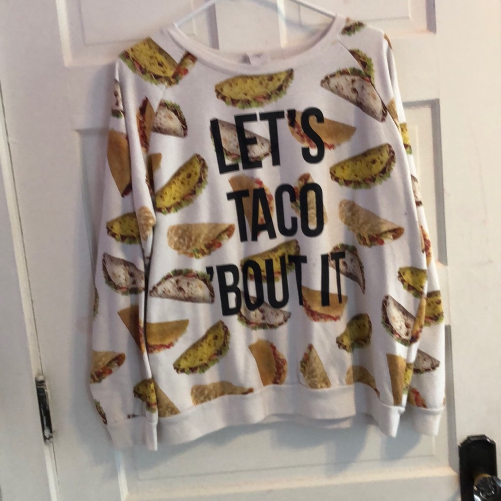 Taco sweater
